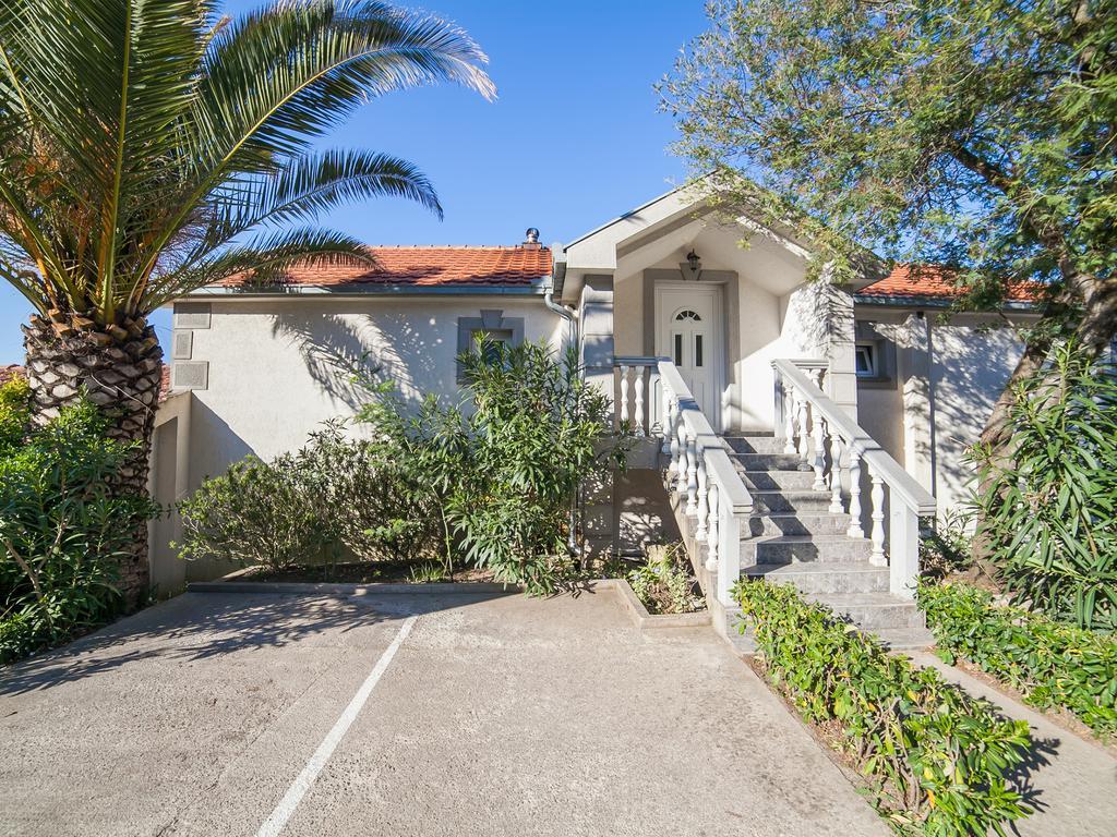 Apartments Elena Tivat Zewnętrze zdjęcie