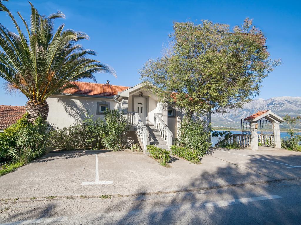 Apartments Elena Tivat Zewnętrze zdjęcie