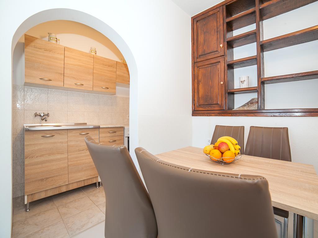 Apartments Elena Tivat Zewnętrze zdjęcie