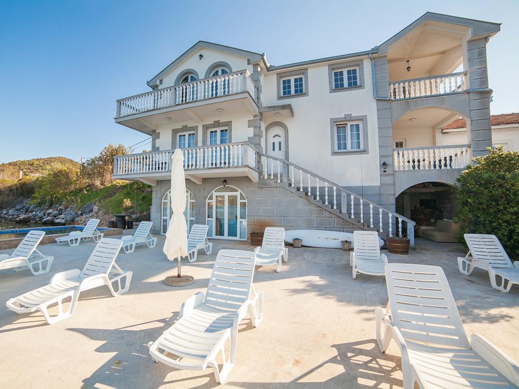 Apartments Elena Tivat Zewnętrze zdjęcie
